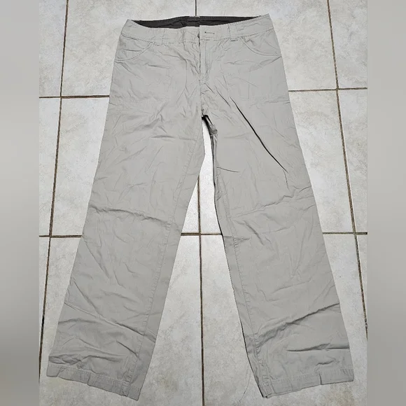 Columbia hiking athletic outdoor khaki chino pants 12 - Picture 1 of 3